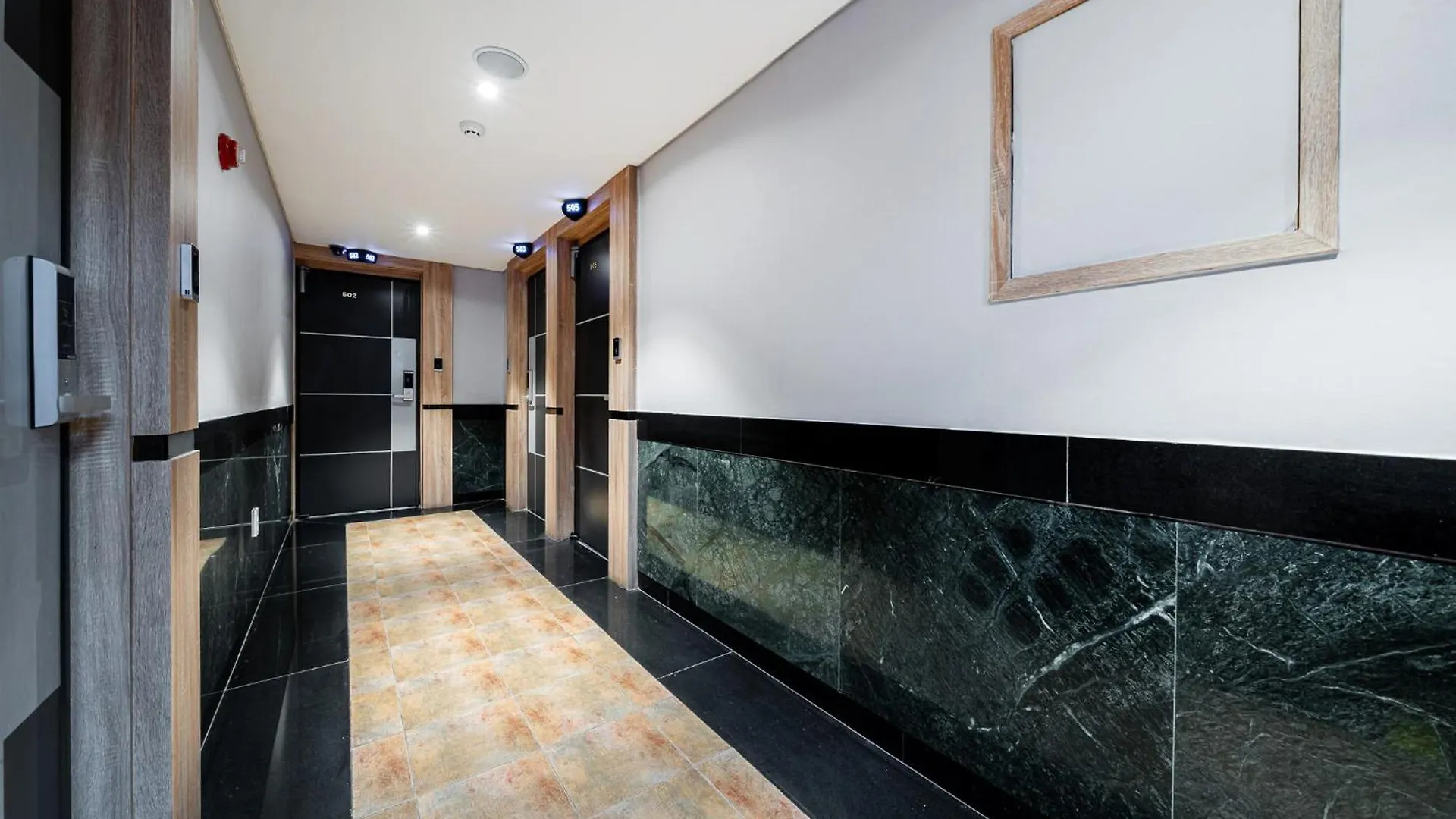 Jamsil Noblestay Hotel Soul 2*,